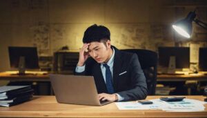 SFAは“原因”ではなく“症状”である - 現場に価値が返らない設計がDXを入力作業へ変質させるまで - innovaTopia