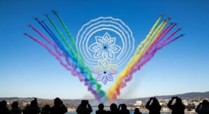 レッドクリフがドローンインパルス®で昼間の空へ ―スモークが彩る新時代のドローンショー - innovaTopia - （イノベトピア）