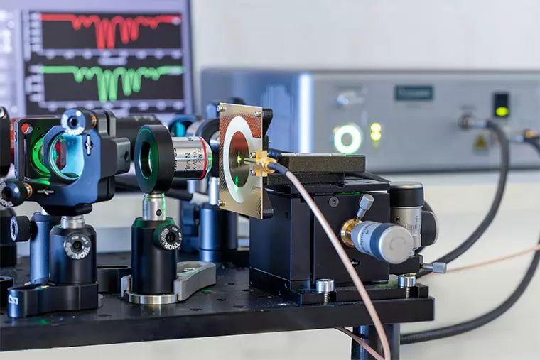 東陽テクニカが量子教育キット「Quantum Edukit」販売開始—大学・高専向けに提供