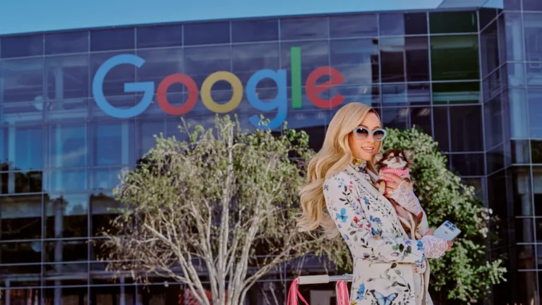 Google、パリス・ヒルトンをAndroid初の「icon in residence」に起用